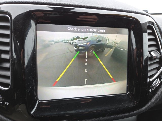 Used 2019 Jeep Compass Limited AWD/4WD image 15