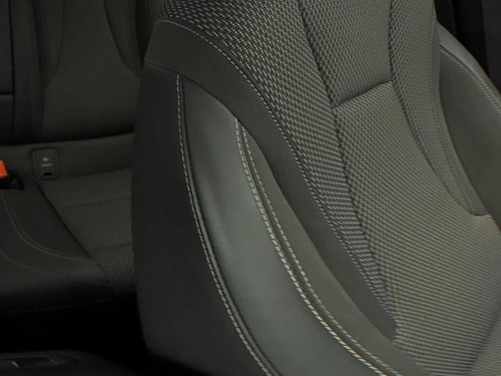 Certified 2023 Buick Envision Preferred FWD image 17