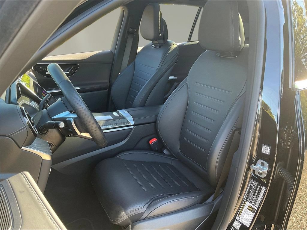 Used 2026 Mercedes-Benz GLC 300 image 23