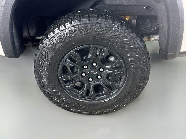 New 2026 Chevrolet Silverado 1500 ZR2 image 33