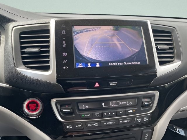 Used 2017 Honda Pilot Touring image 26