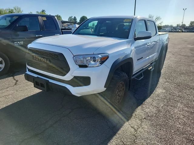 Used 2023 Toyota Tacoma 4x4 Double Cab w/ Trail Edition image 5