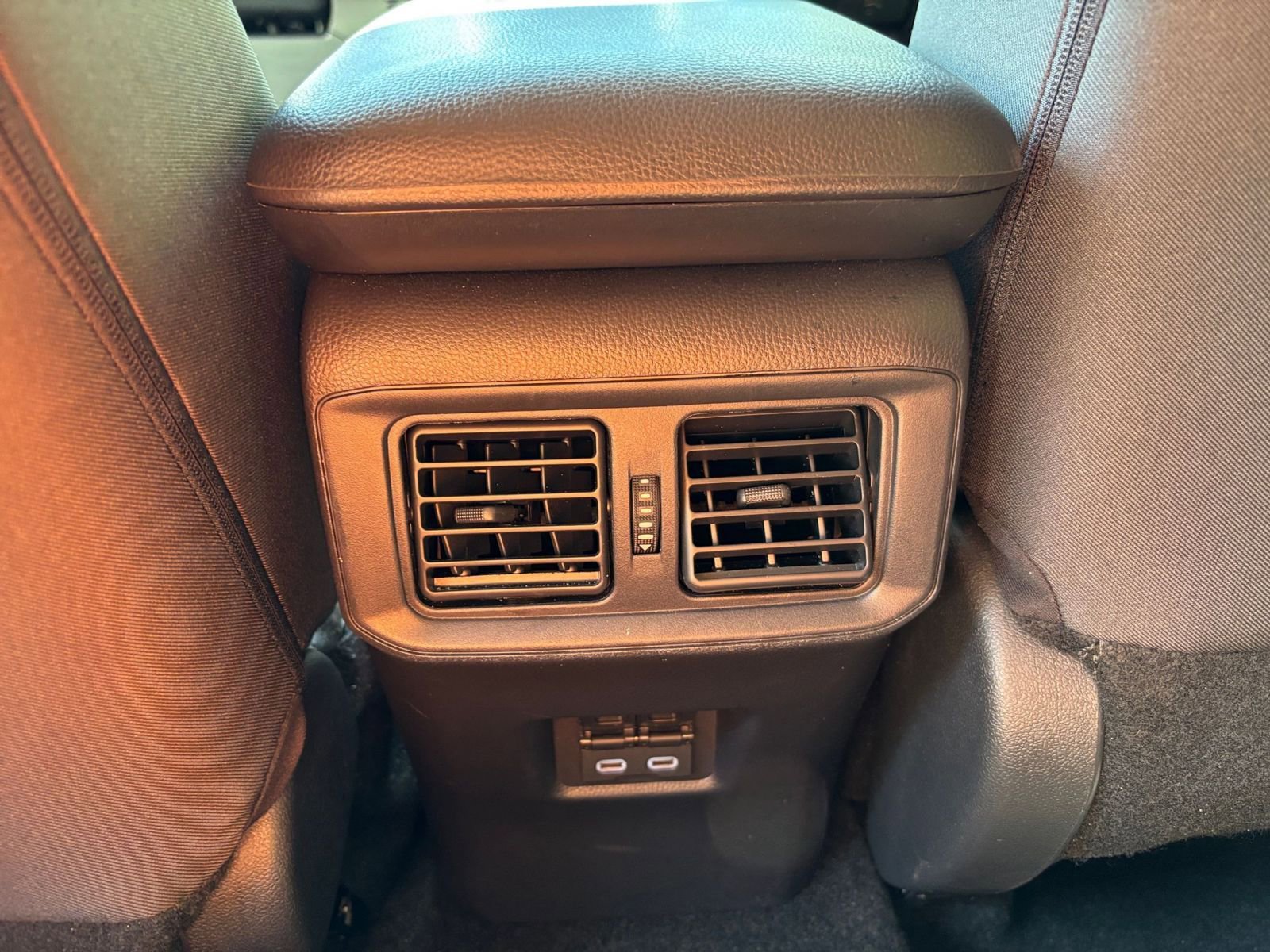 Used 2025 Toyota RAV4 XLE image 24