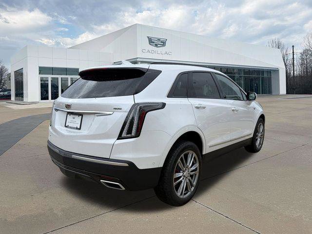 New 2026 Cadillac XT5 Sportv w/ LPO, Floor Liner Package image 3