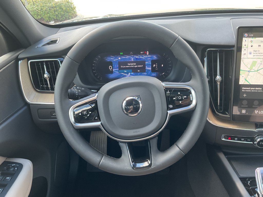 New 2026 Volvo XC60 B5 Plus w/ Protection Package Premier AWD/4WD image 22