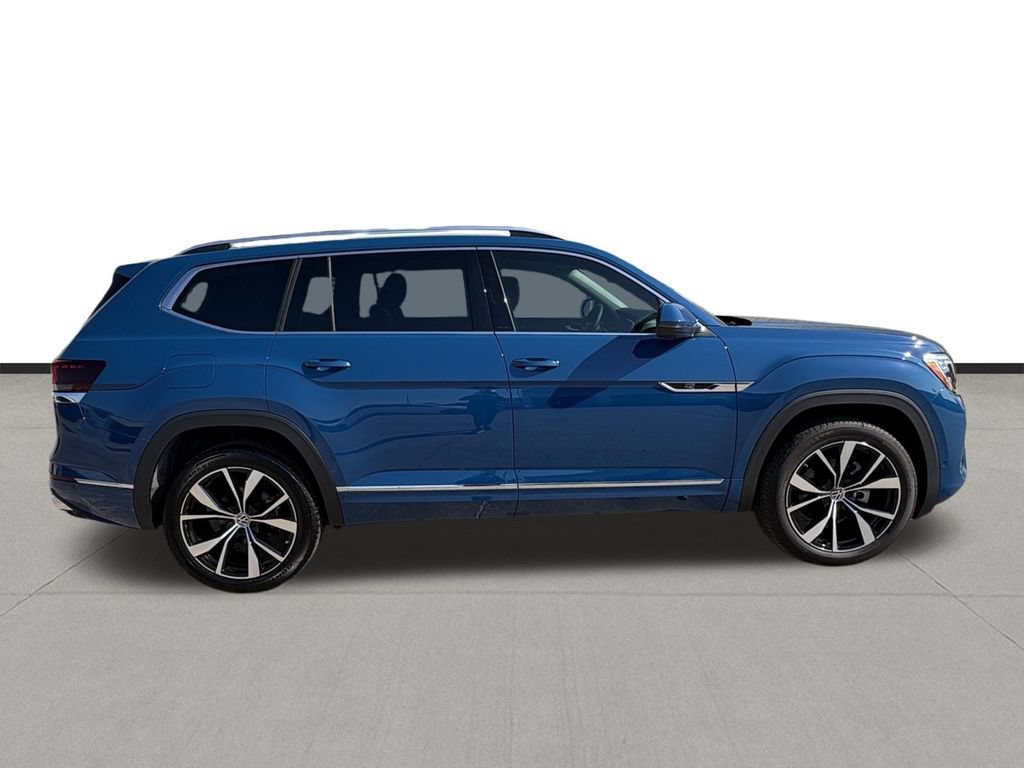 Used 2025 Volkswagen Atlas SEL Premium R-Line AWD/4WD image 4