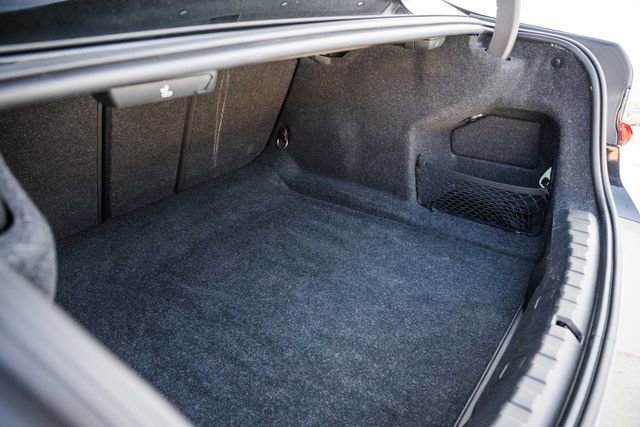 Used 2019 BMW 330i Sedan w/ Parking Assistance Package RWD image 78