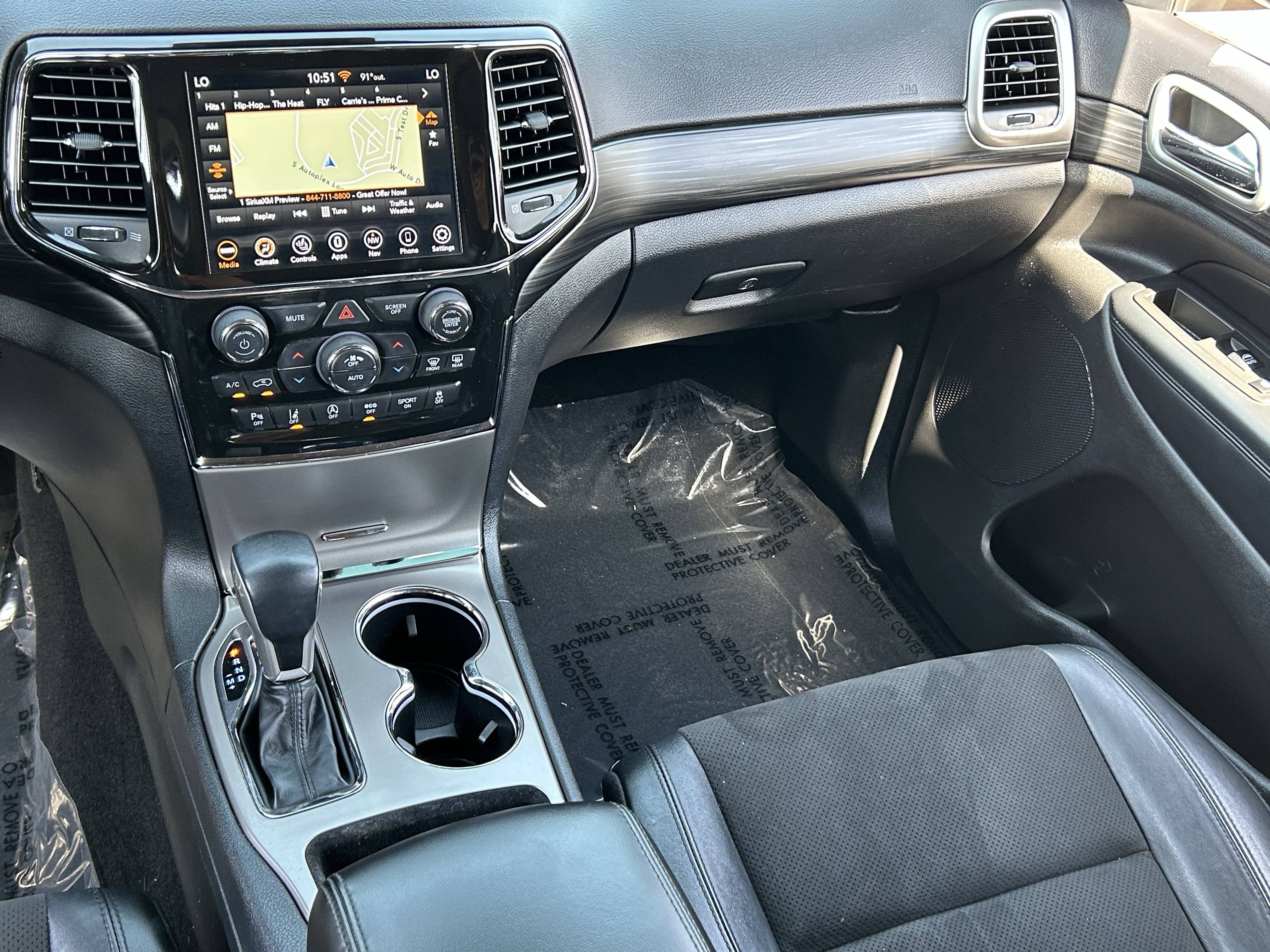 Certified 2021 Jeep Grand Cherokee Laredo X AWD/4WD image 16