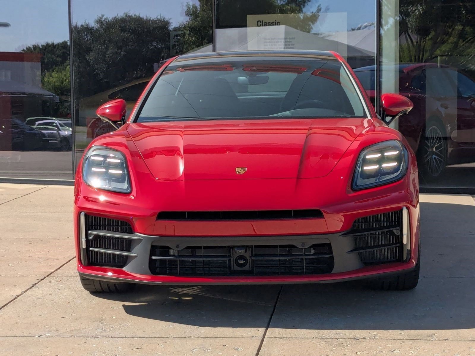 New 2025 Porsche Panamera image 6