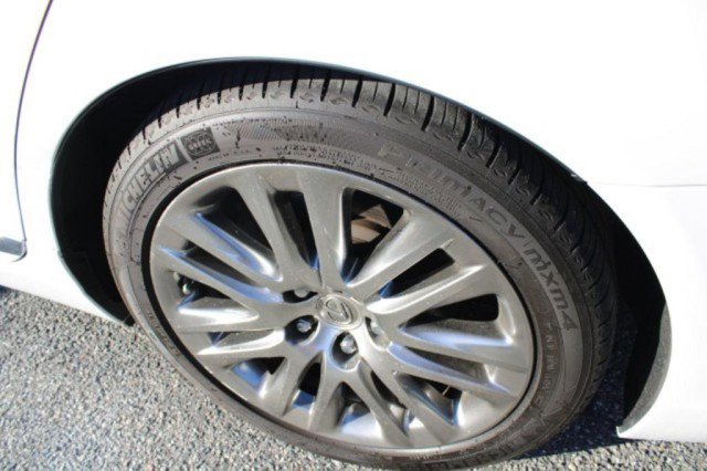 Used 2015 Lexus LS 460 w/ Comfort Package image 44