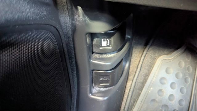 Used 2018 Honda Fit EX image 34