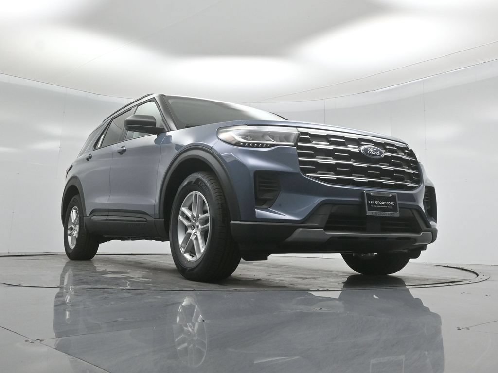 New 2026 Ford Explorer Active RWD image 44