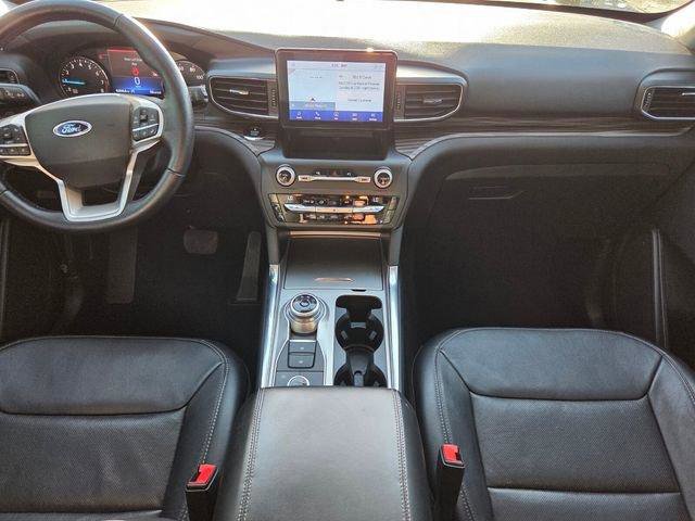 Used 2020 Ford Explorer Limited w/ Class III Trailer Tow Package image 13