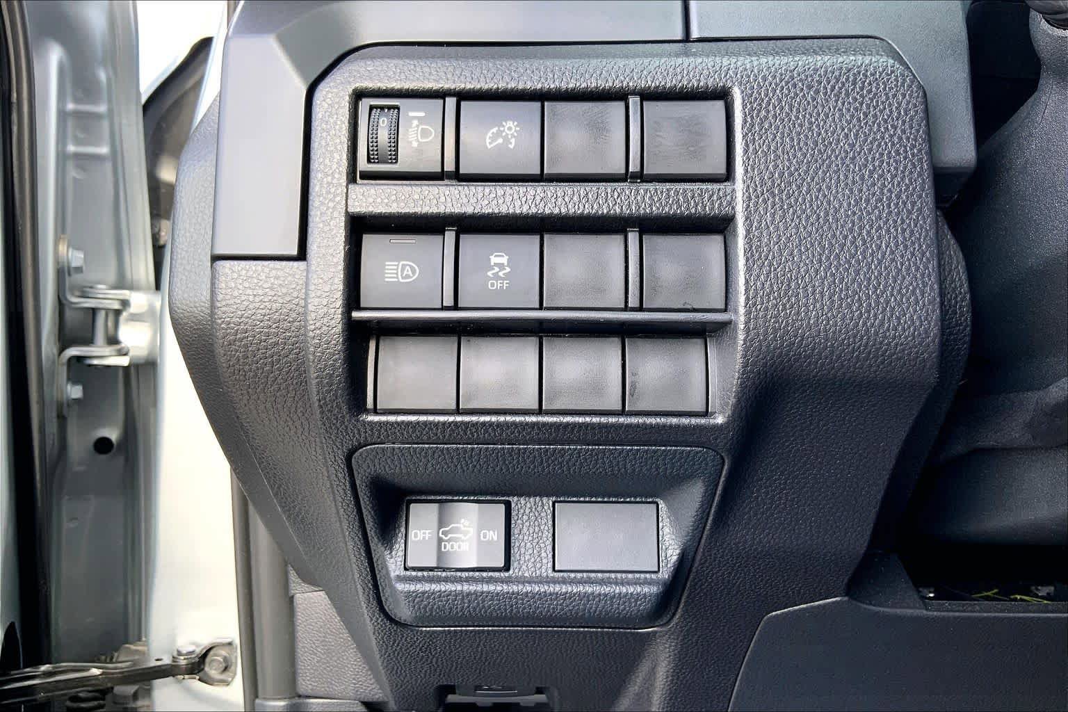 Used 2026 Toyota Tacoma SR RWD image 33