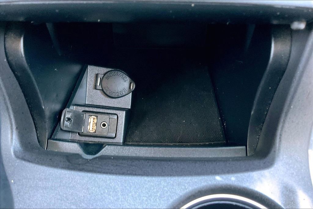 Used 2017 Toyota Camry LE FWD image 25