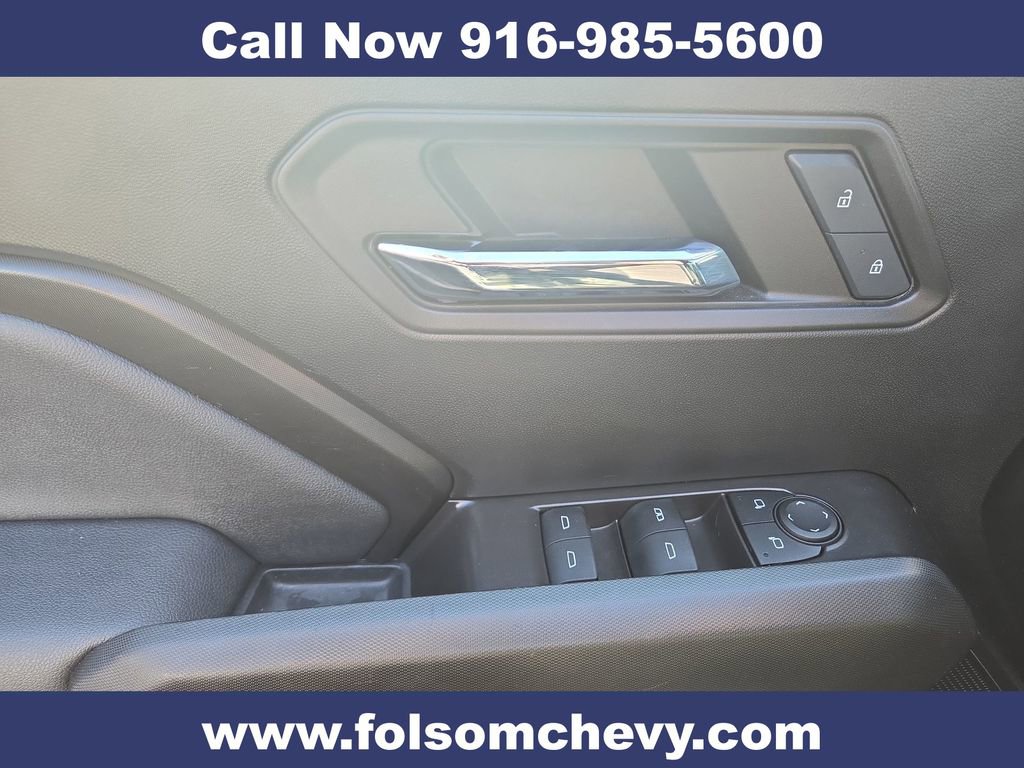 Used 2024 Chevrolet Colorado LT w/ LT Convenience Package II image 25