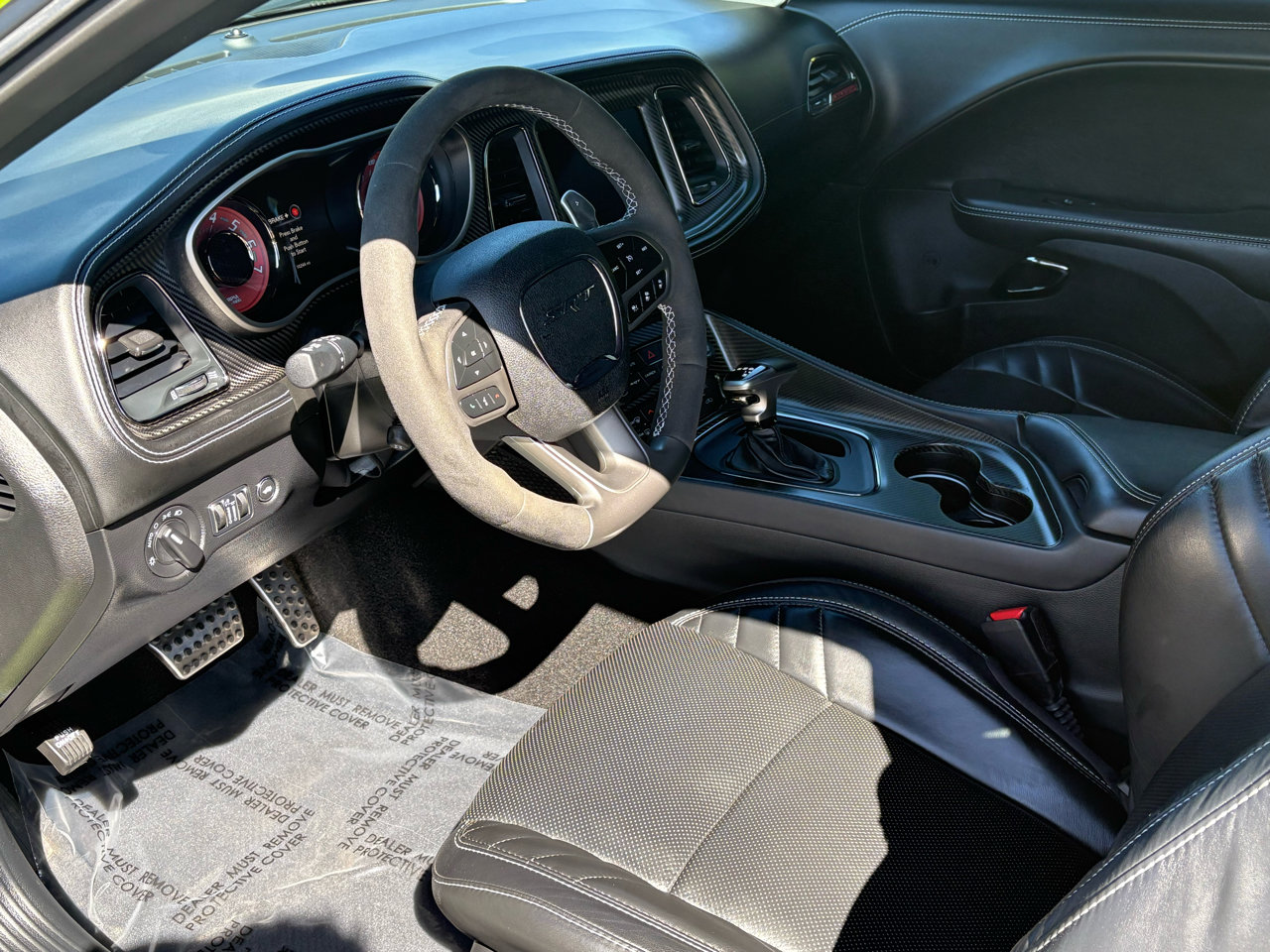 Used 2023 Dodge Challenger SRT Hellcat image 16