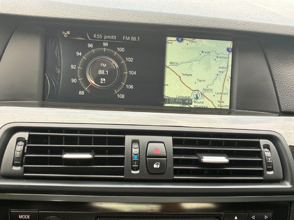 Used 2013 BMW 535i xDrive Sedan AWD/4WD image 8