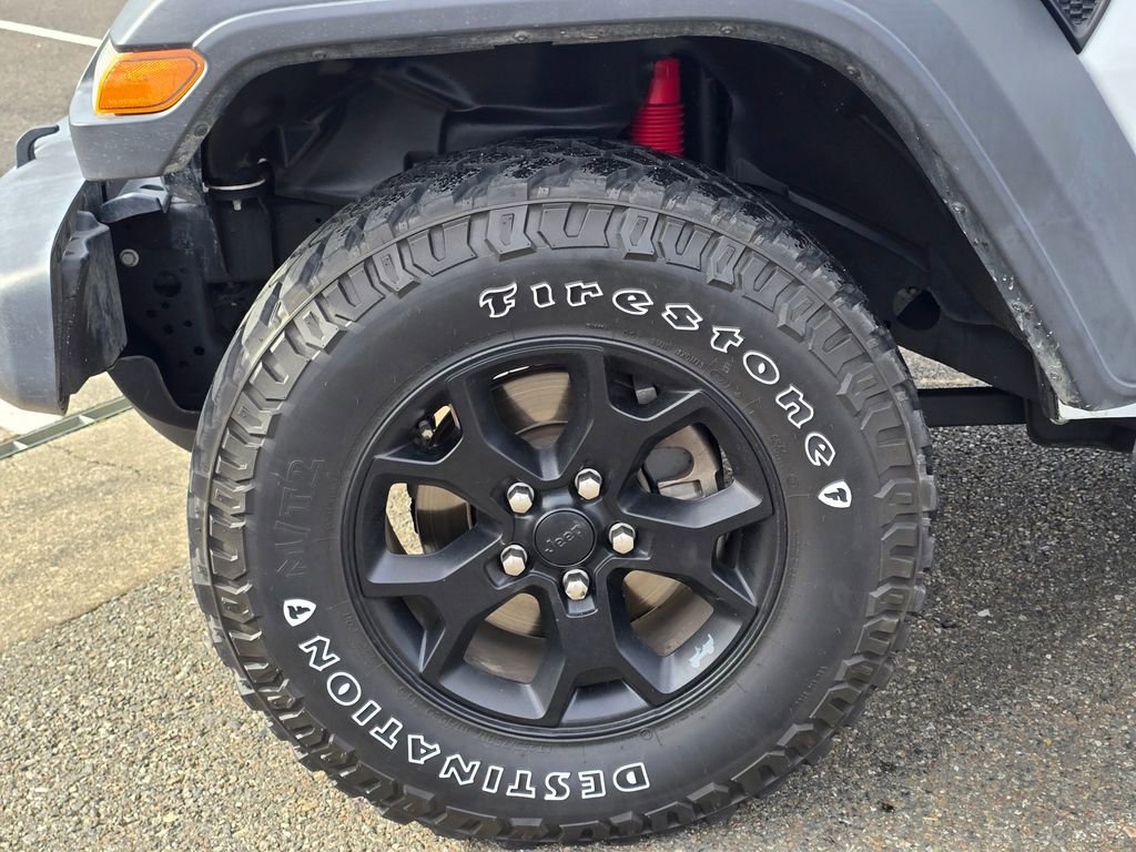 Used 2020 Jeep Wrangler Unlimited Willys image 9