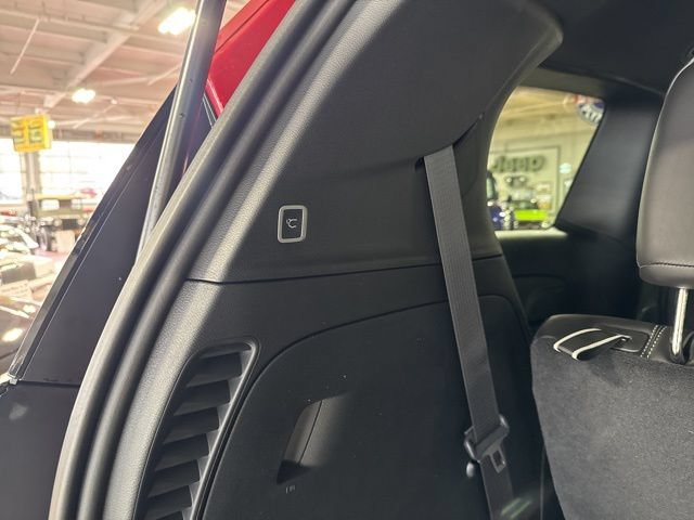 New 2026 Chrysler Pacifica Select AWD/4WD image 38