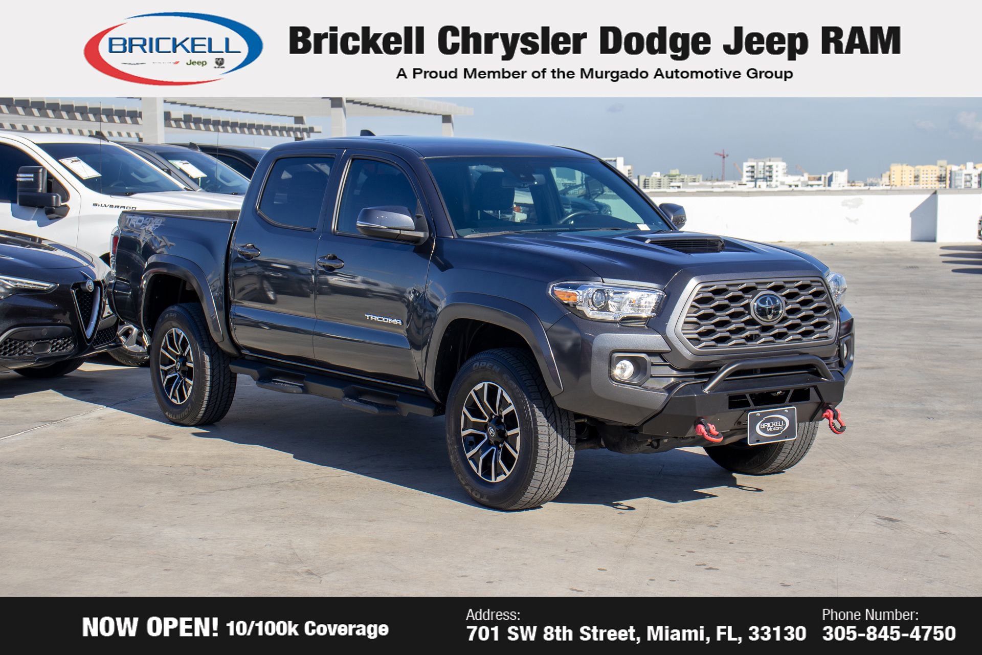 Used 2022 Toyota Tacoma TRD Sport w/ Technology Package image 3