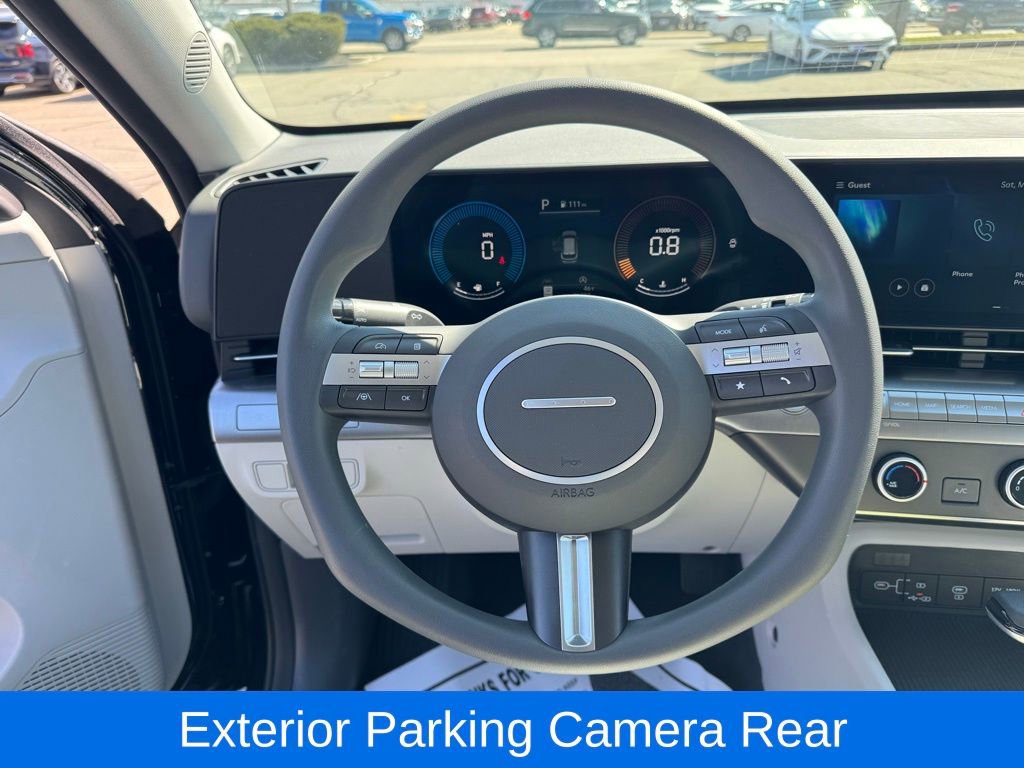 Used 2024 Hyundai Kona SE image 12