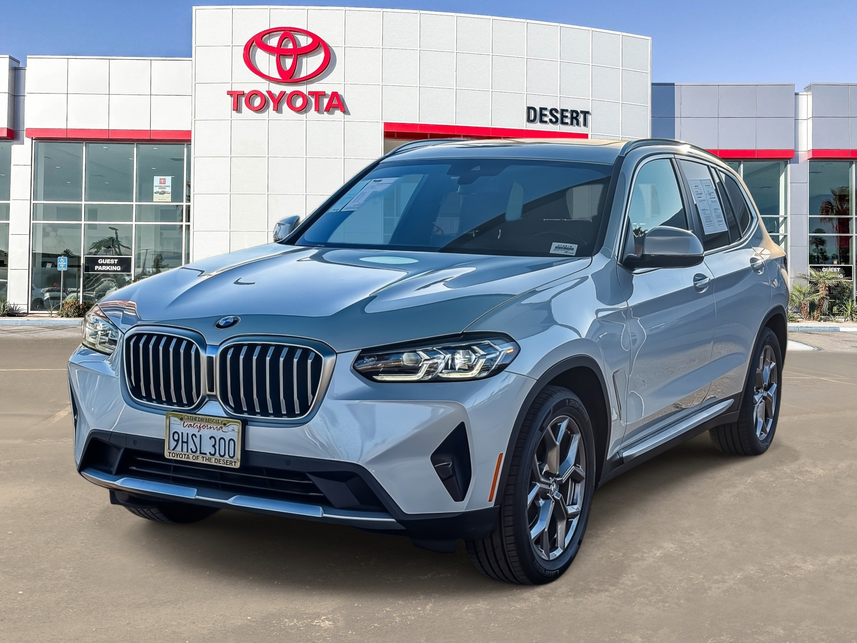 Used 2024 BMW X3 sDrive30i w/ Premium Package image 3