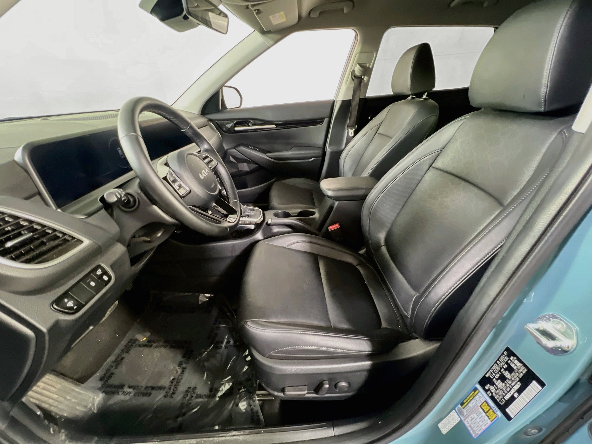 Used 2025 Kia Seltos EX AWD/4WD image 21
