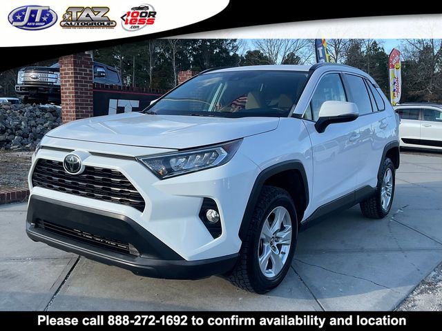Used 2019 Toyota RAV4 XLE FWD image 3