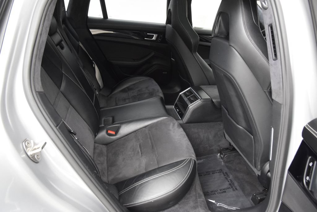 Used 2019 Porsche Panamera GTS AWD/4WD image 20