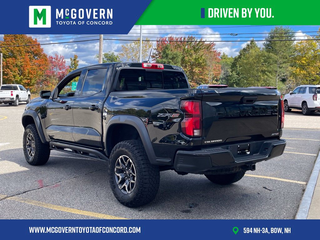 Used 2023 Chevrolet Colorado ZR2 AWD/4WD image 3