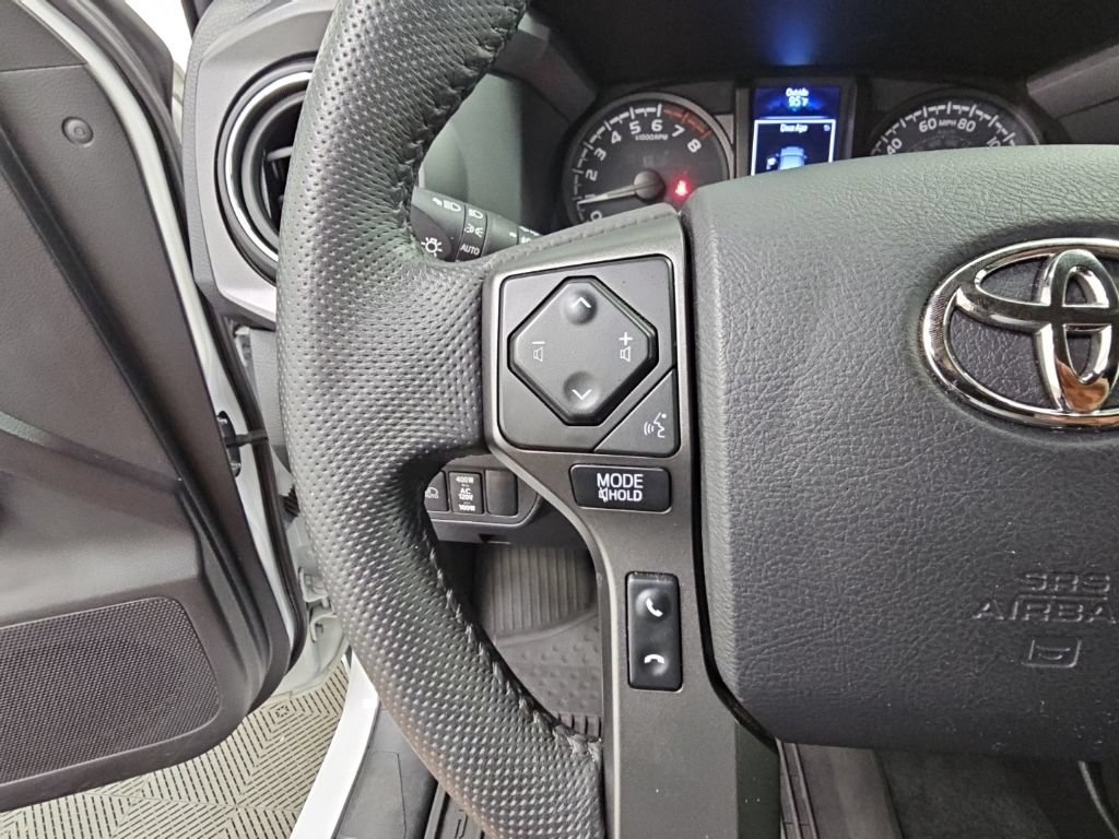 Used 2023 Toyota Tacoma TRD Off-Road AWD/4WD image 25