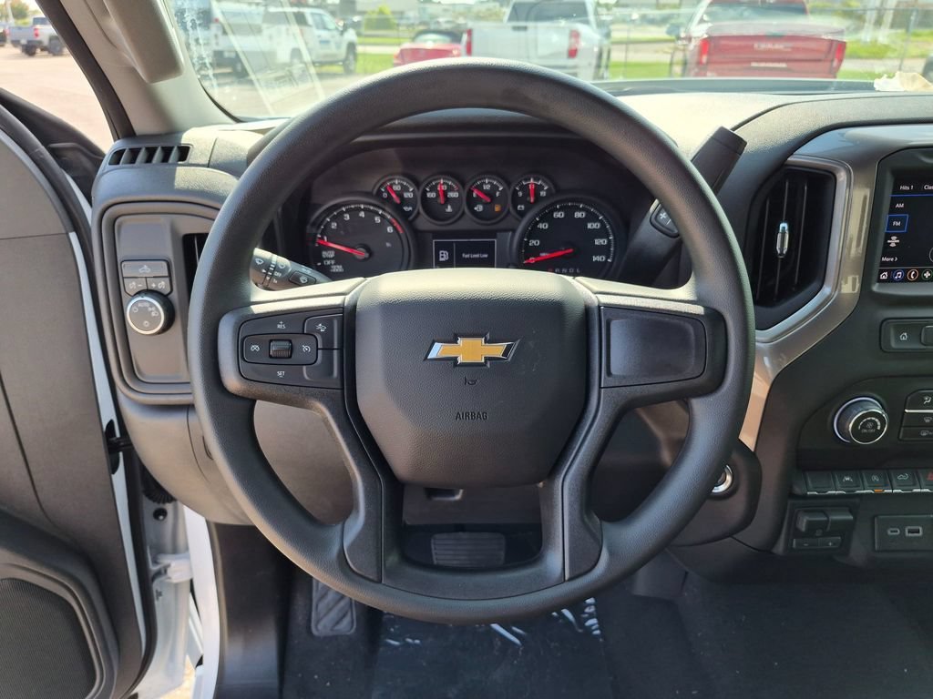 New 2026 Chevrolet Silverado 1500 Custom RWD image 14