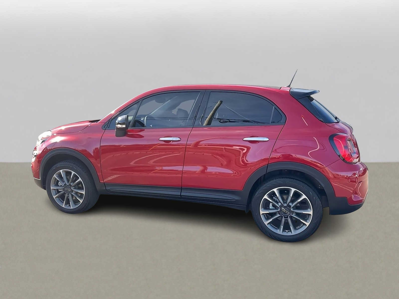 Used 2023 FIAT 500X Pop AWD/4WD image 5