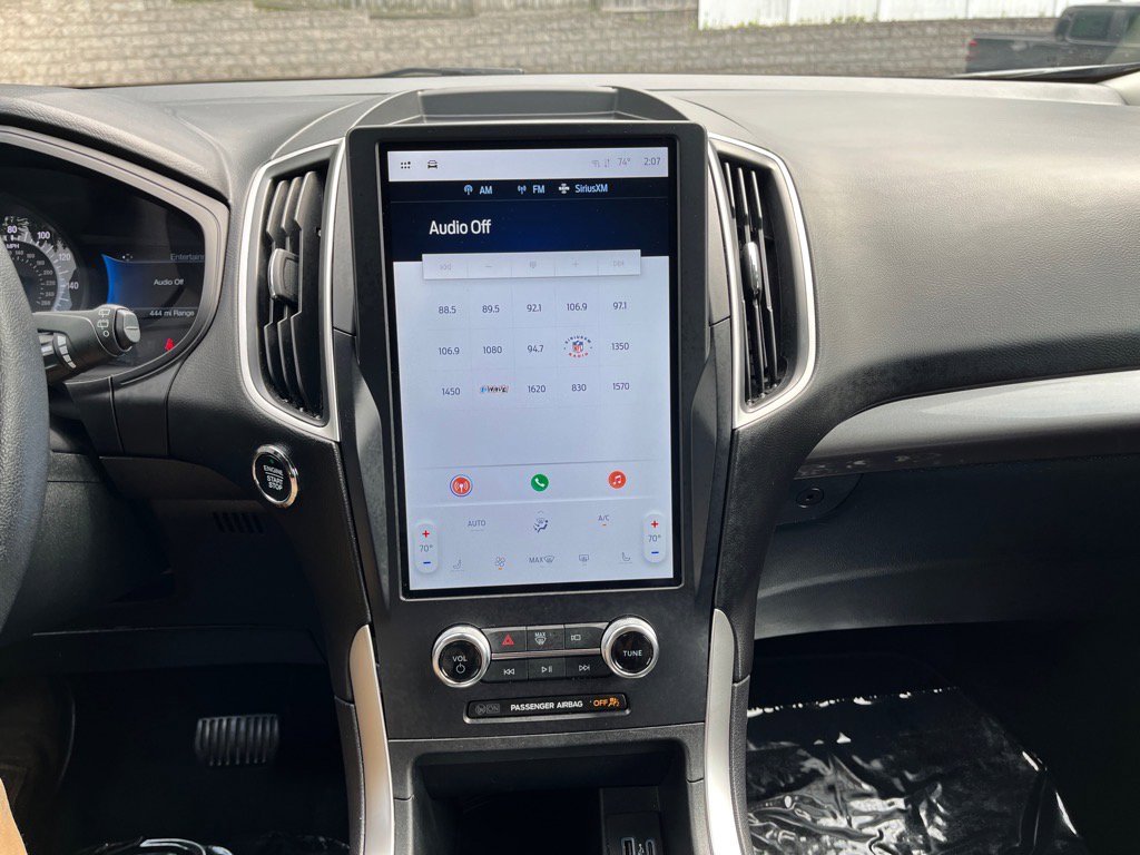 Used 2024 Ford Edge SEL image 20