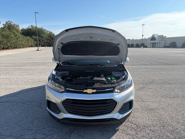 Used 2017 Chevrolet Trax LS FWD image 16