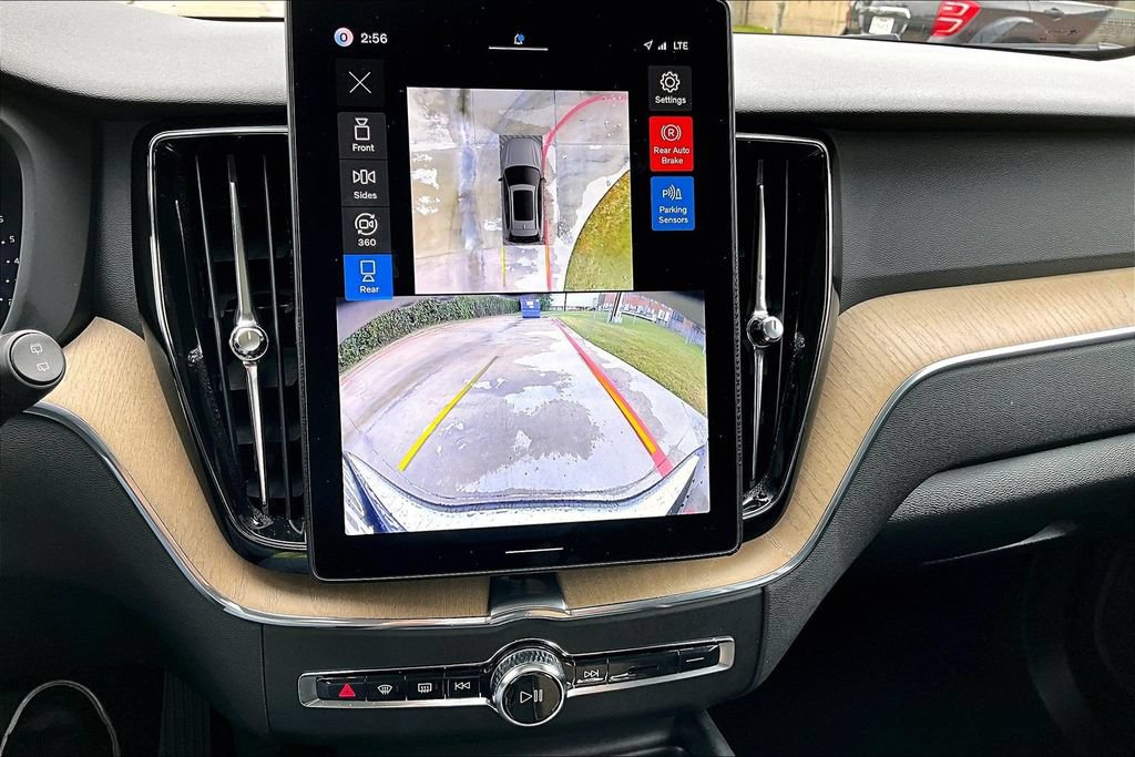Certified 2026 Volvo XC60 B5 Plus AWD/4WD image 29