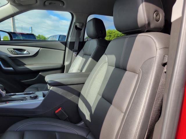Used 2024 Chevrolet Blazer LT FWD image 11