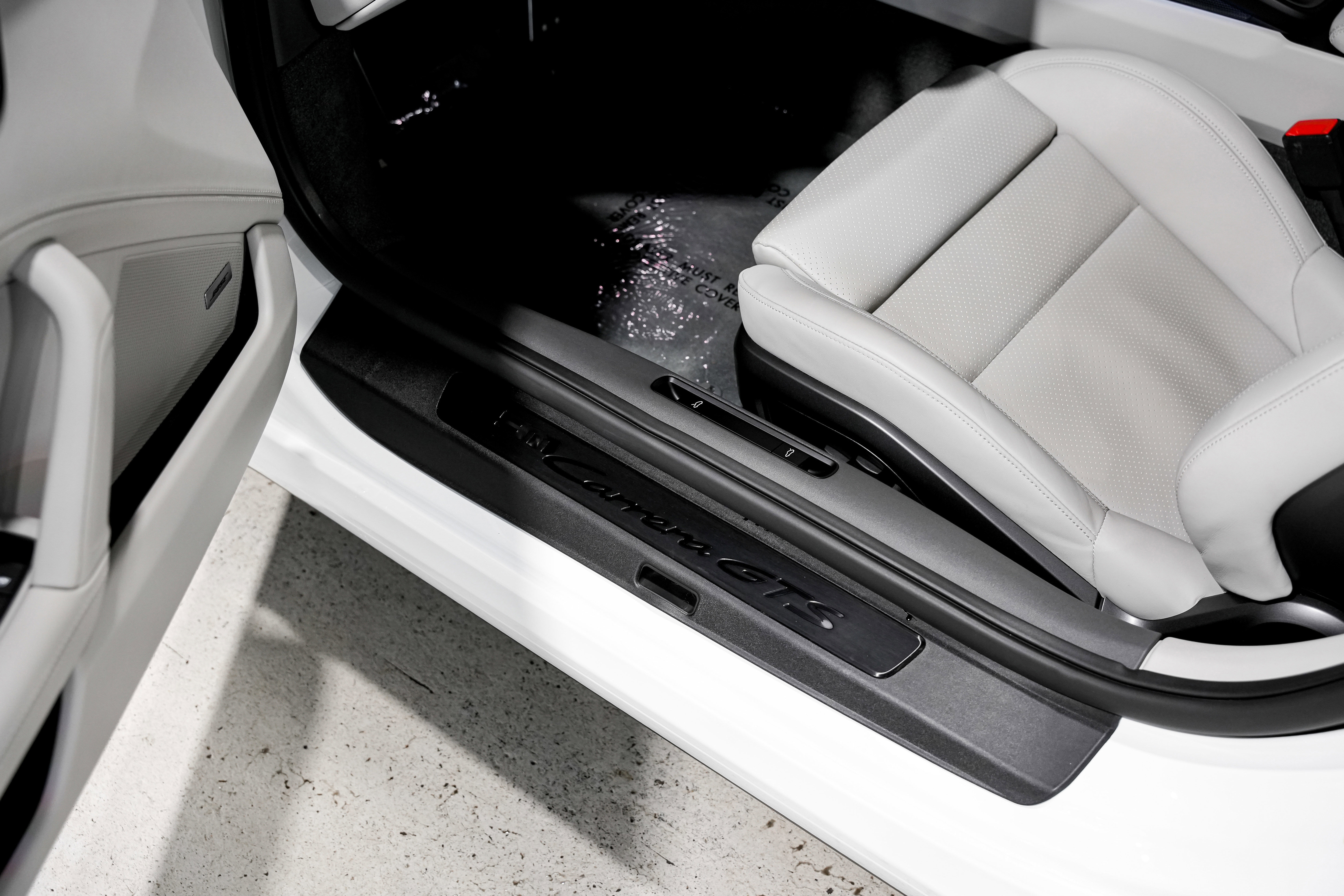 Used 2022 Porsche 911 Carrera GTS image 25