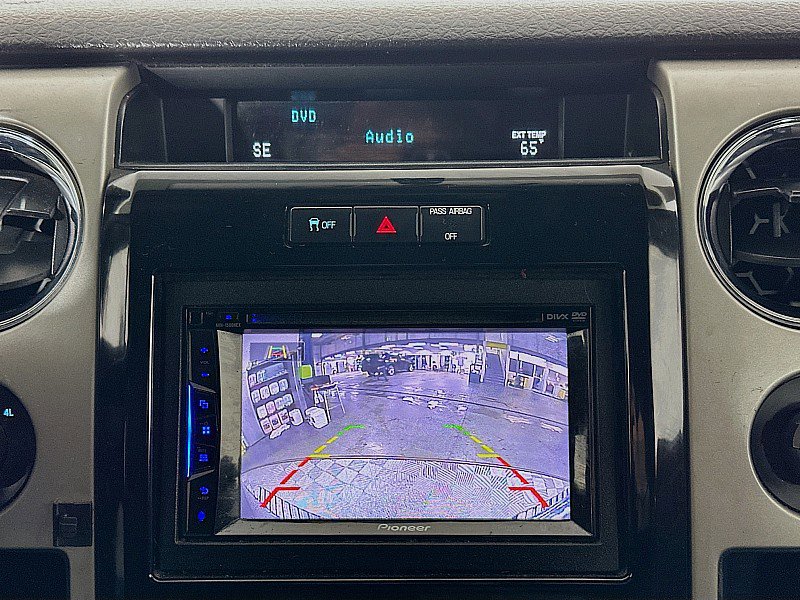 Used 2011 Ford F150 XLT w/ XLT Chrome Pkg image 15