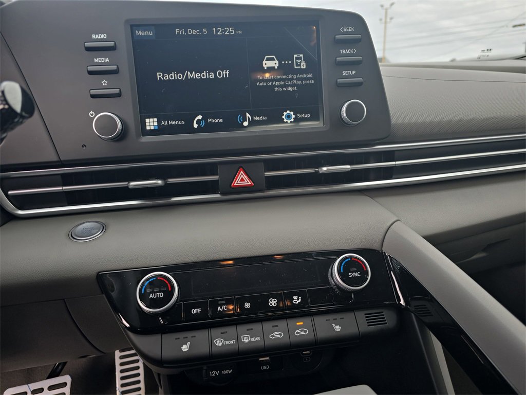 New 2026 Hyundai Elantra SEL Sport image 19