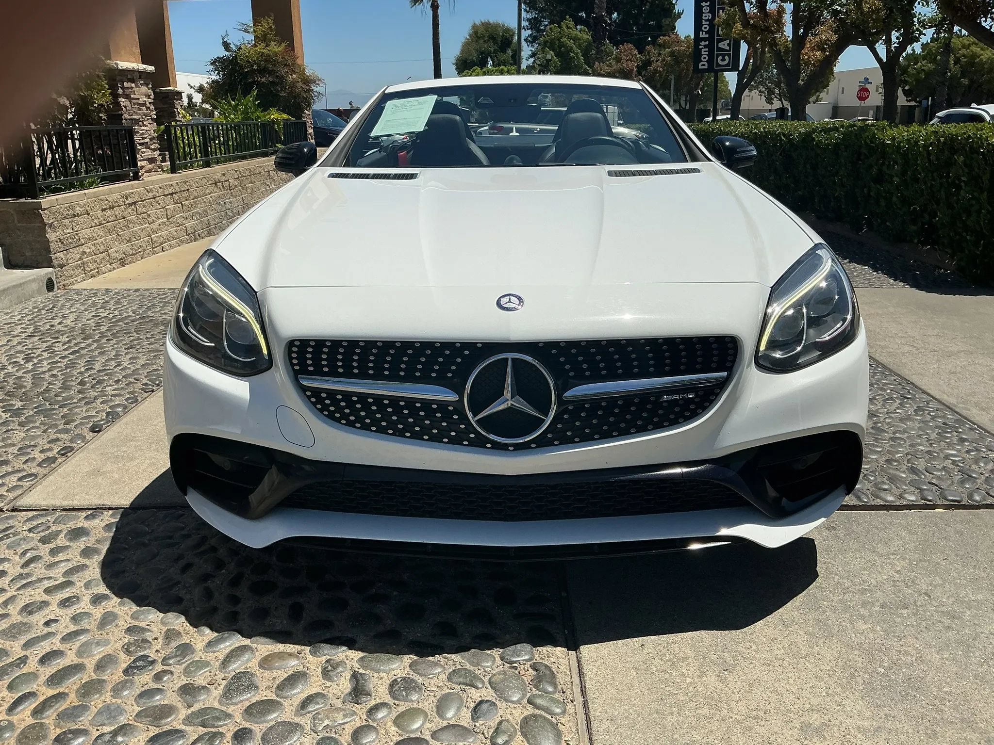 Used 2017 Mercedes-Benz SLC 43 AMG image 3