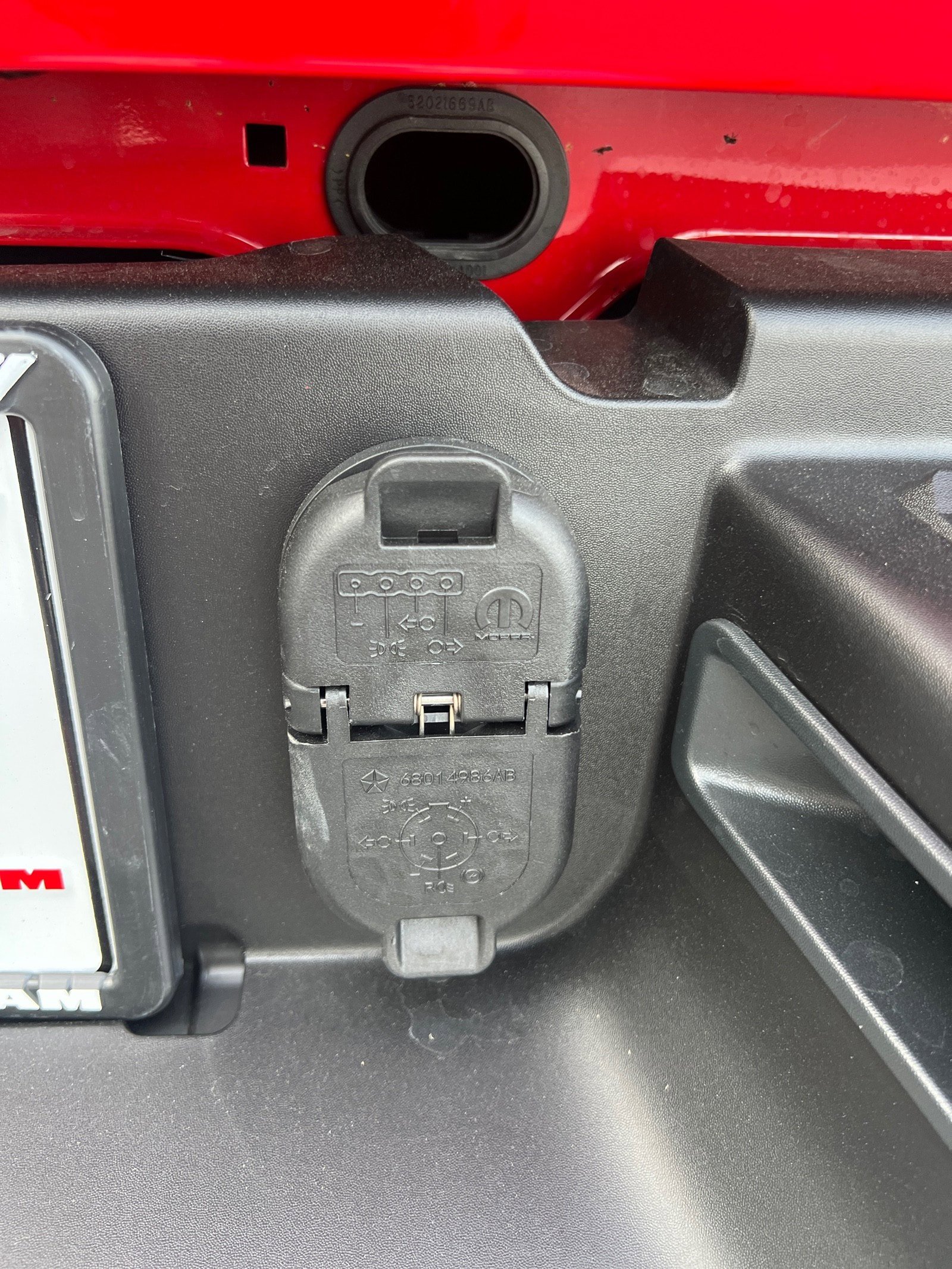 New 2026 RAM 2500 Tradesman AWD/4WD image 13