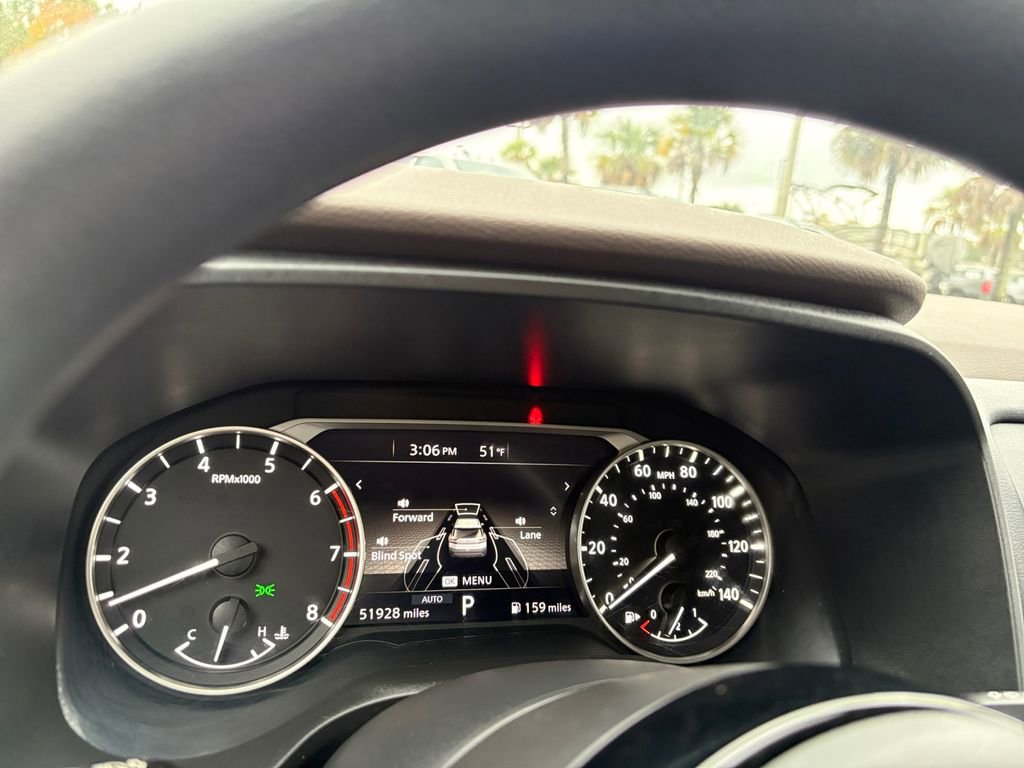 Used 2023 Nissan Rogue SV image 12