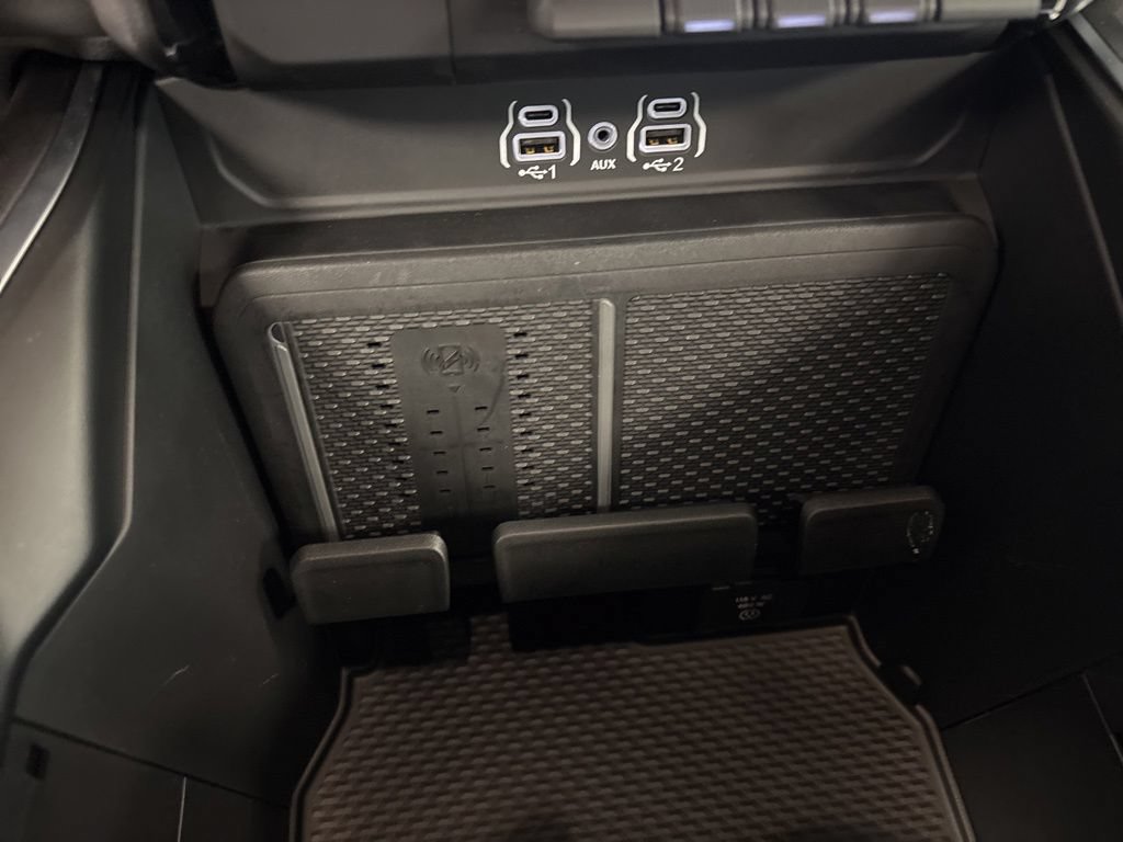 Used 2025 RAM 1500 Big Horn AWD/4WD image 29