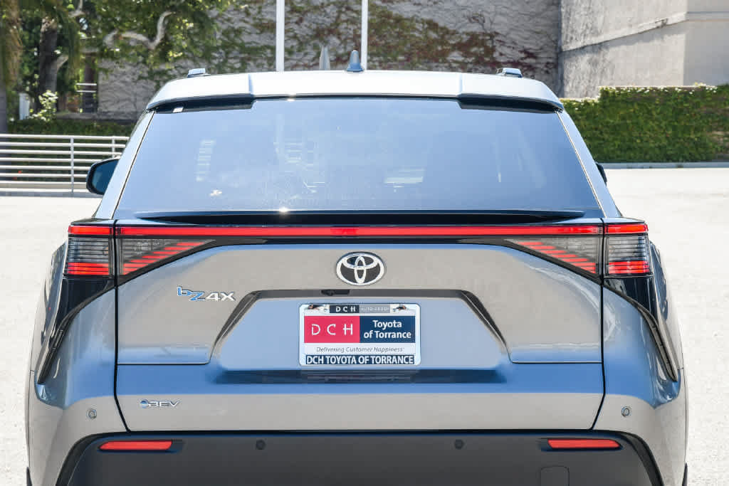 Used 2025 Toyota bZ4X FWD w/ Weather Package image 6
