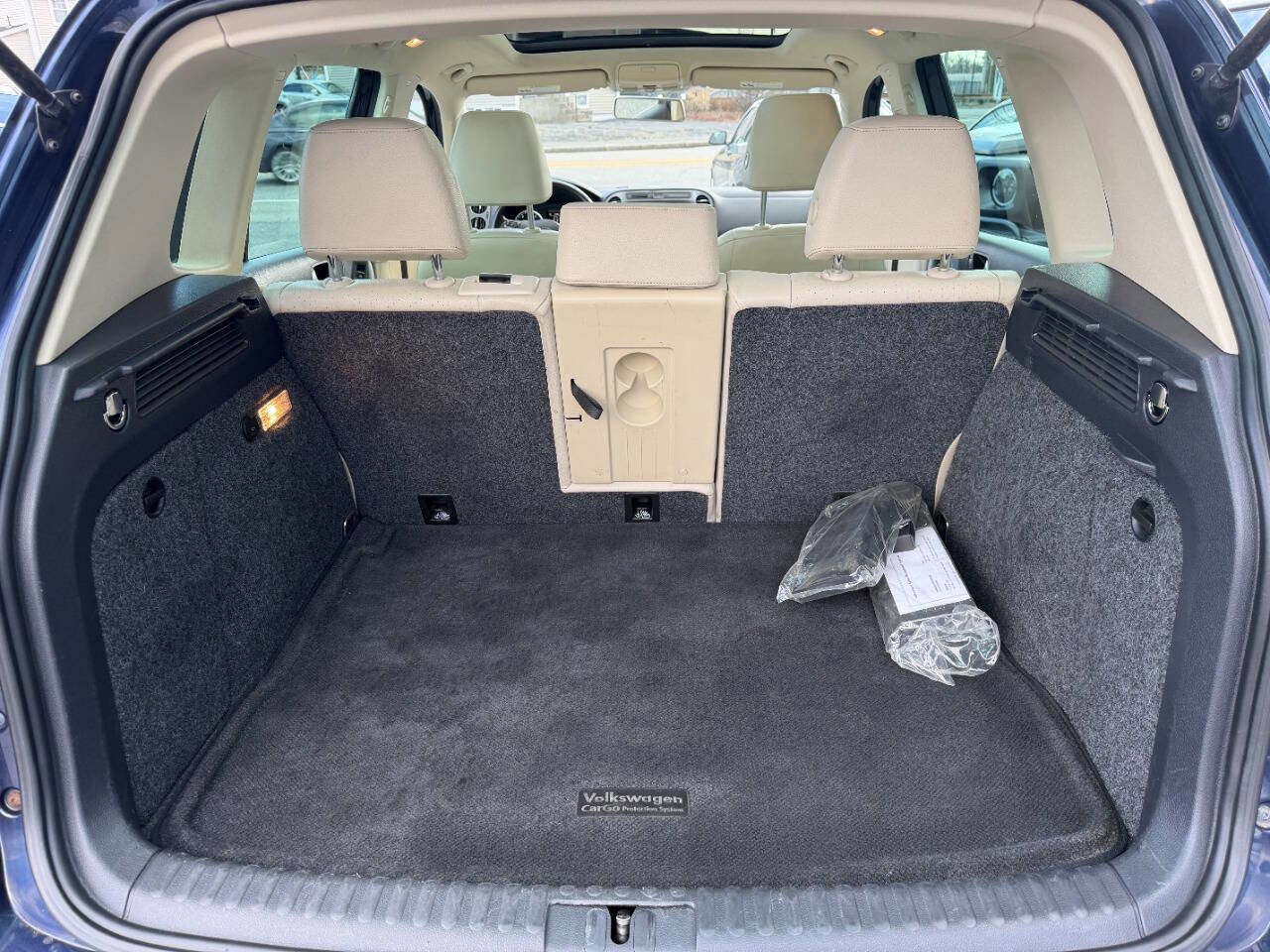 Used 2015 Volkswagen Tiguan SEL image 7