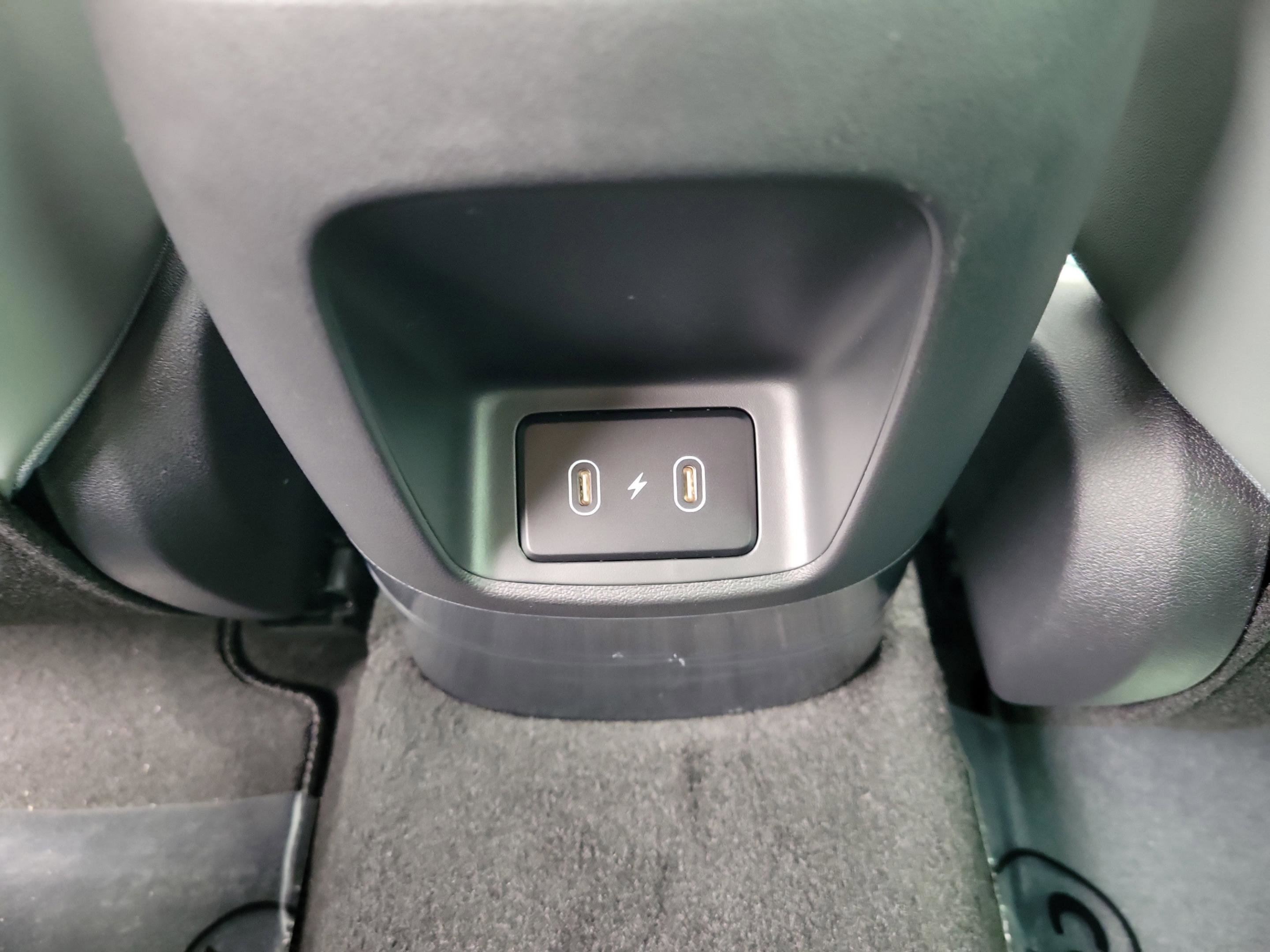 New 2026 Hyundai Elantra Limited image 8