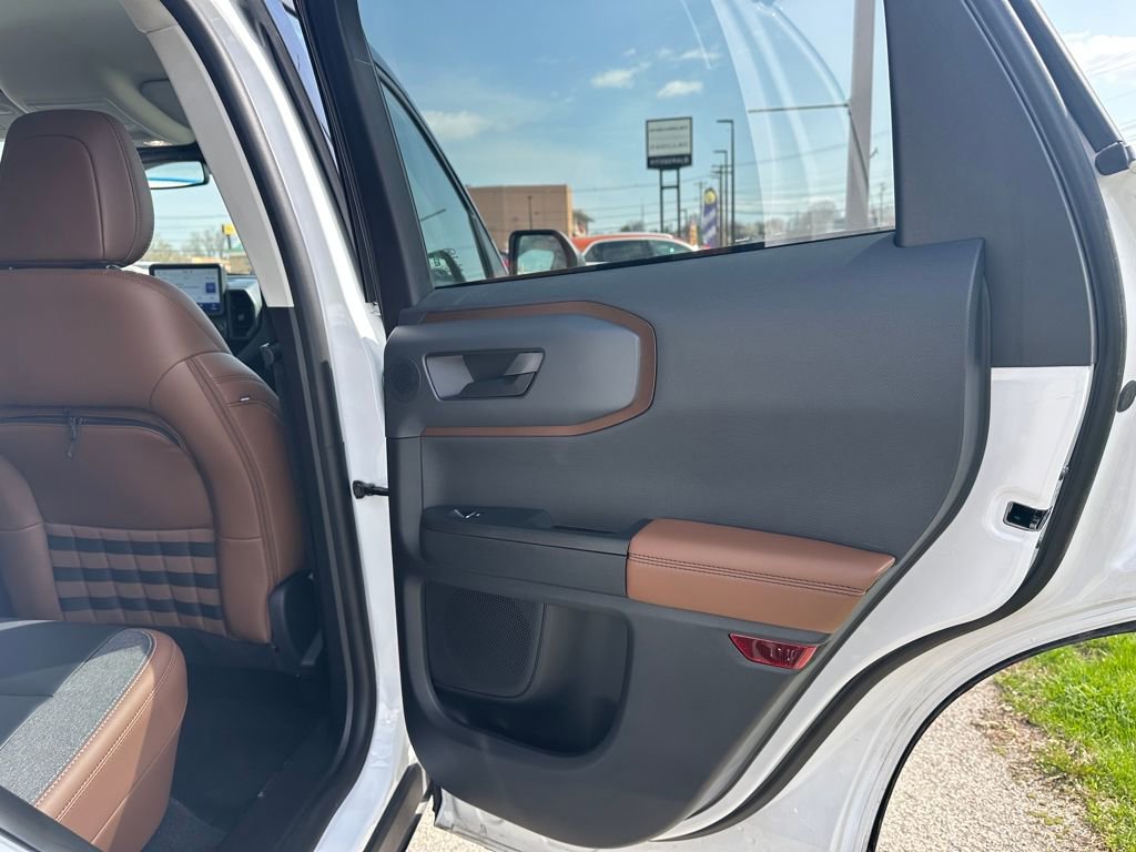 Used 2023 Ford Bronco Sport Outer Banks w/ Tech Package image 18