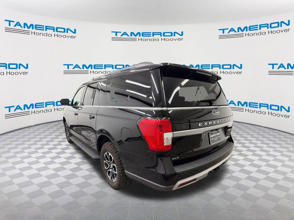 Used 2024 Ford Expedition Max XLT AWD/4WD image 3